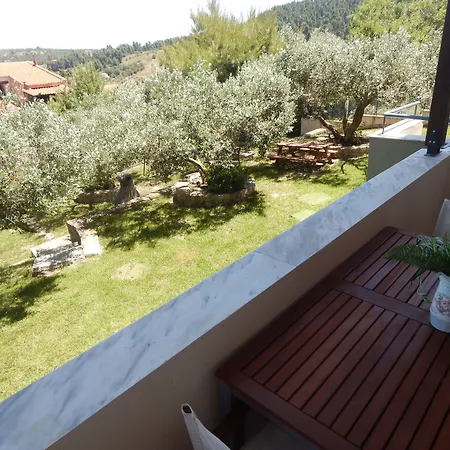 Kripis Appartement Paliouri